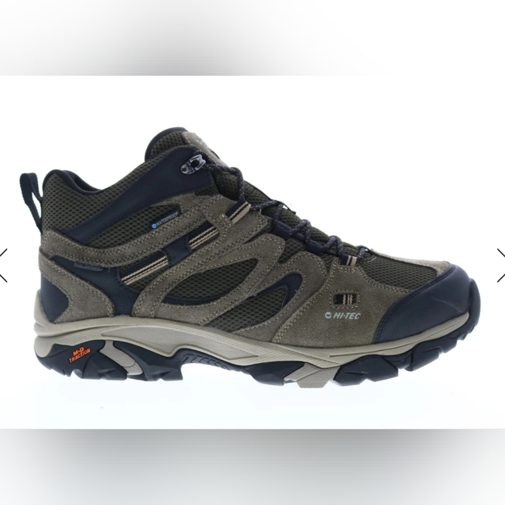 NWOT Hi-tec Ravus vent mid hiking boot